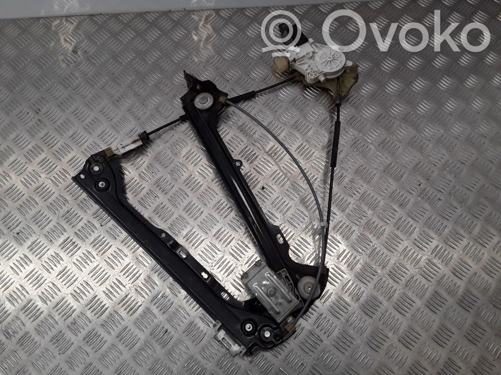 BMW 3 E92 E93 Front door window regulator with motor 