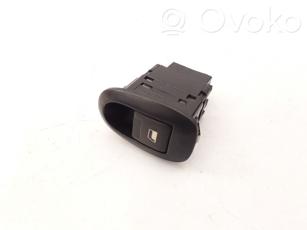 Peugeot 406 Electric window control switch 