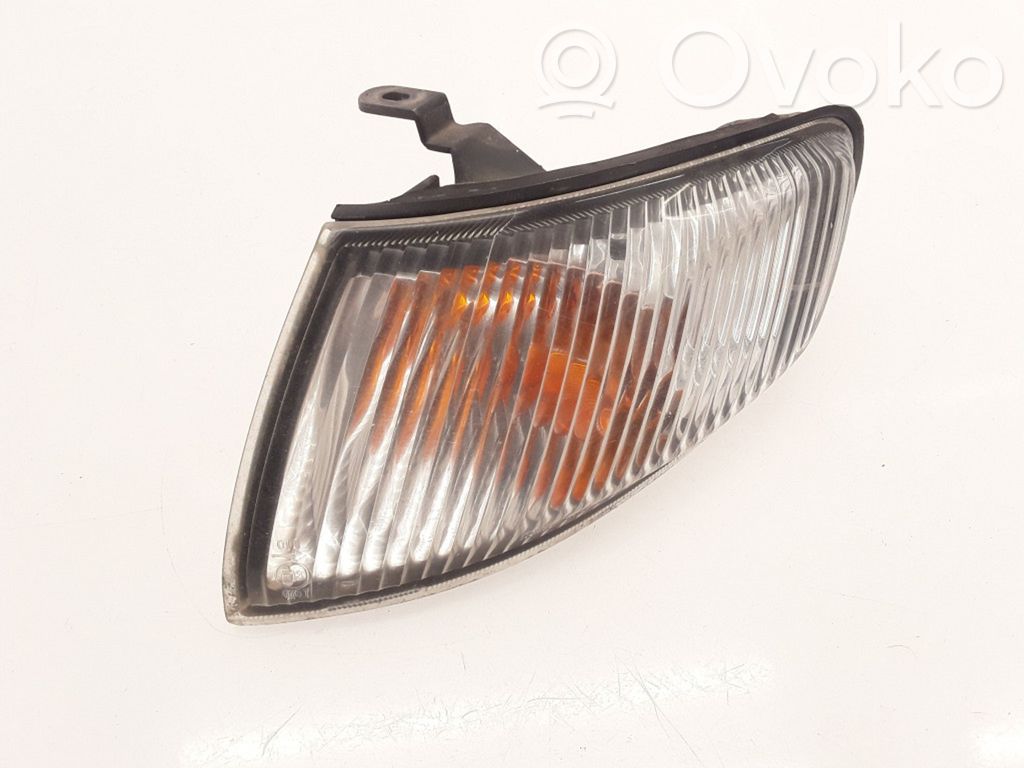 Front indicator light   21061822
