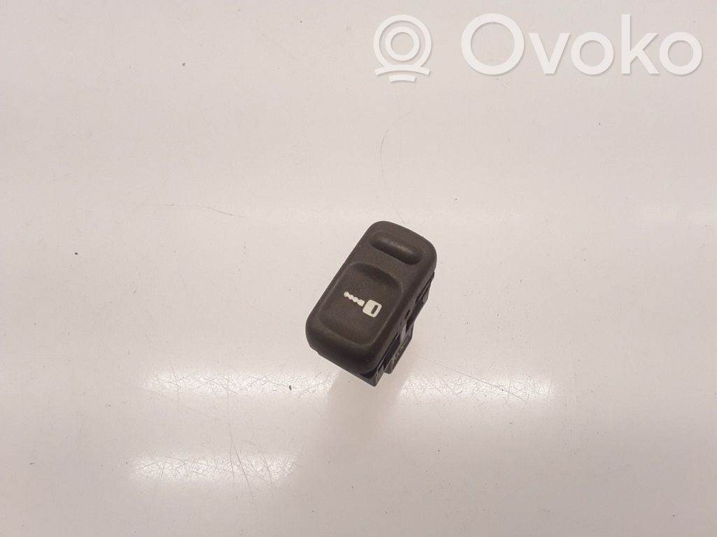 Volvo S40, V40 Central locking switch button 
