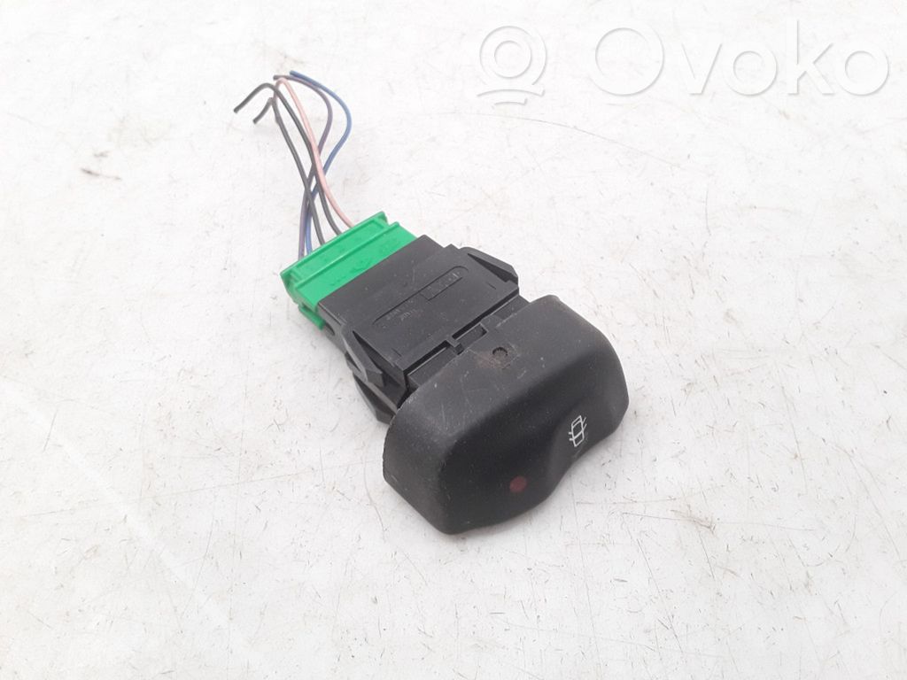 Central locking switch button   432970B