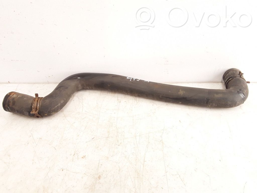 Engine coolant pipe/hose