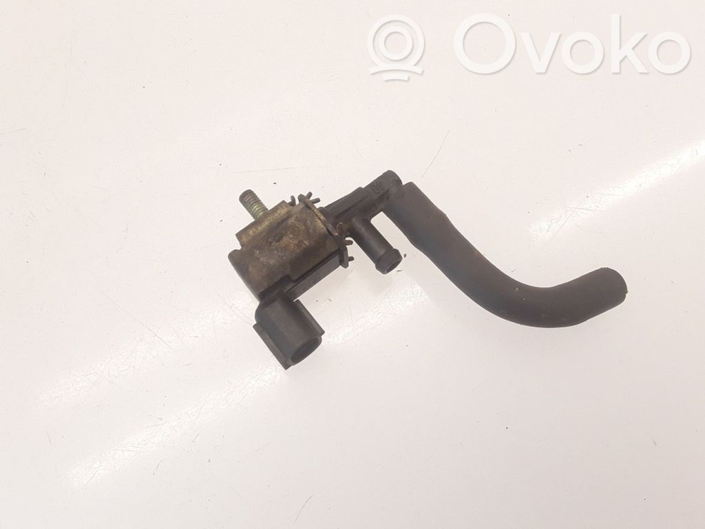 Mitsubishi Lancer Válvula de vacío 