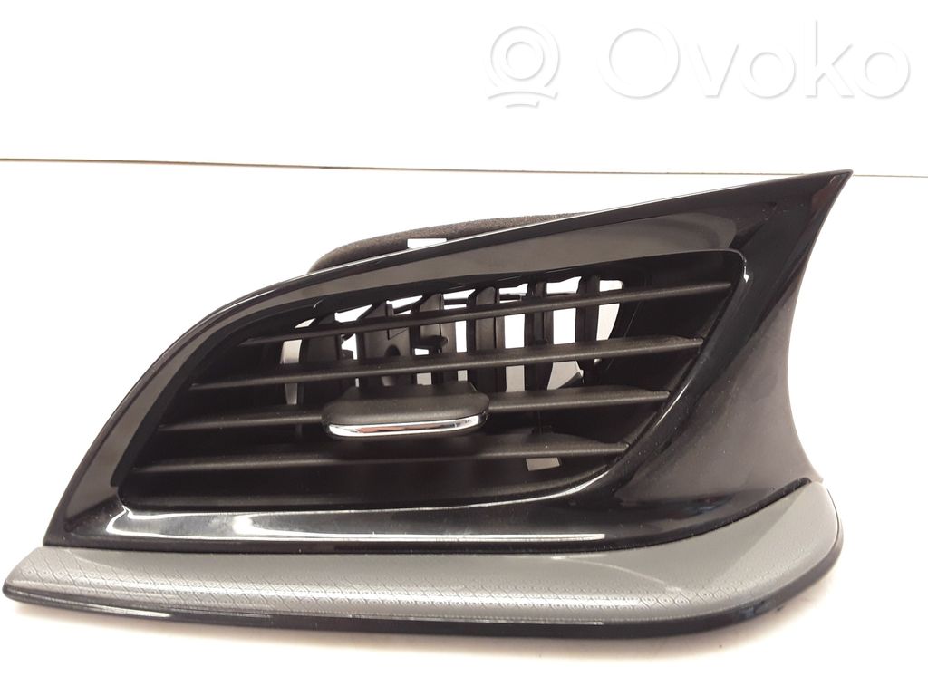 Opel Insignia B Copertura griglia di ventilazione laterale cruscotto 