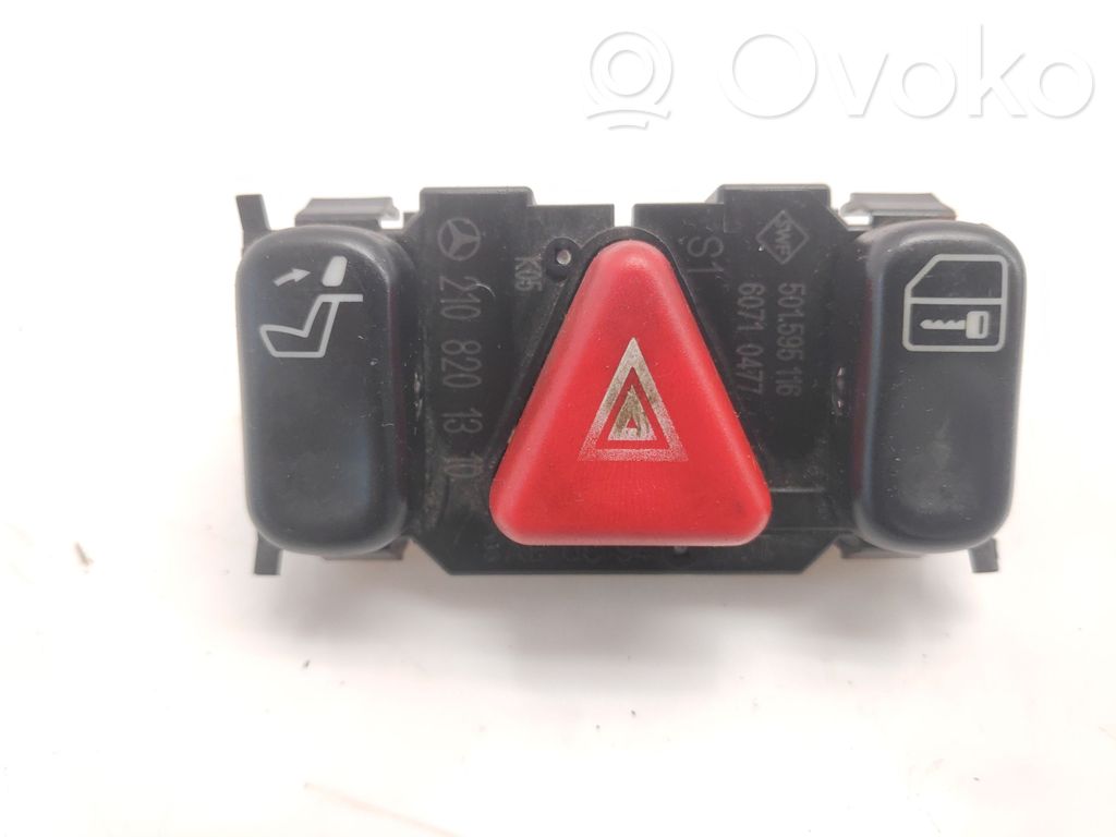 Mercedes-Benz E W210 Hazard light switch 