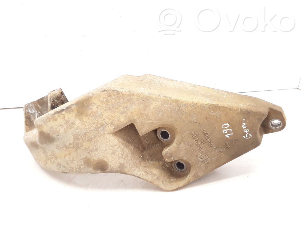Opel Vectra B Generator/alternator bracket 