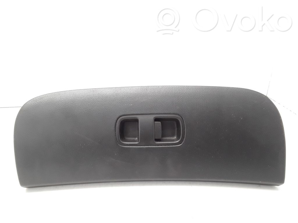 KIA Carnival Handschuhfach 