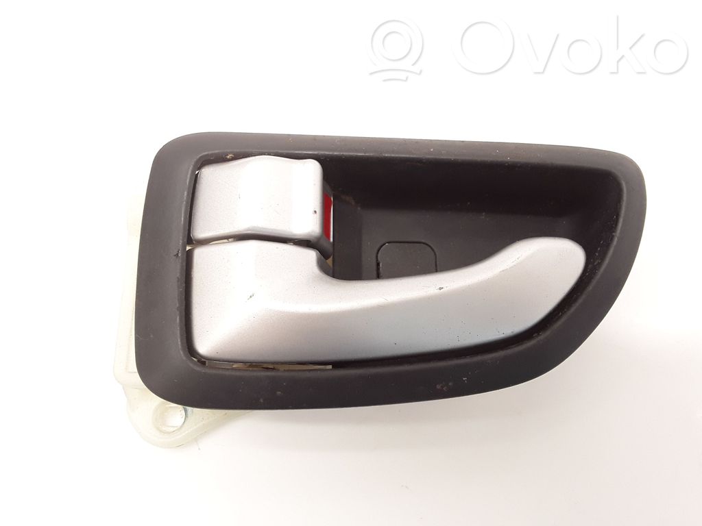 Hyundai Grandeur Rear door interior handle 