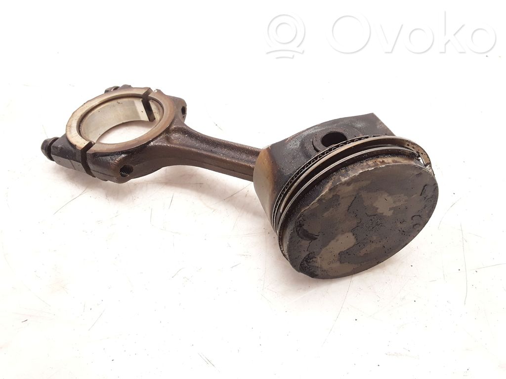 Piston with connecting rod