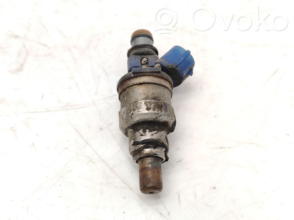 Mazda 929 Inyector de combustible 