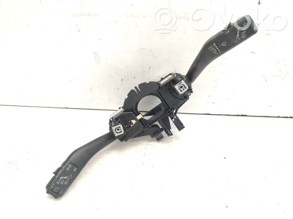 Volkswagen Golf Plus Commodo, commande essuie-glace/phare 