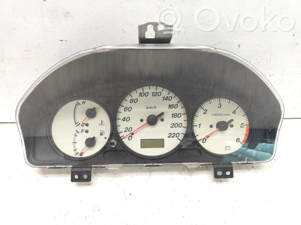 Mazda Premacy Speedometer (instrument cluster) 