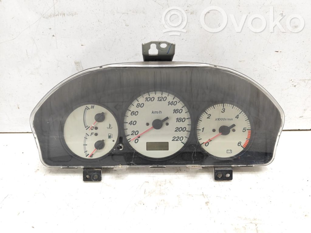 Mazda Premacy Speedometer (instrument cluster) 