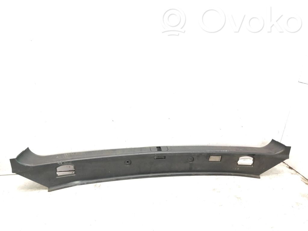 Audi A8 S8 D2 4D Protector del borde del maletero/compartimento de carga 