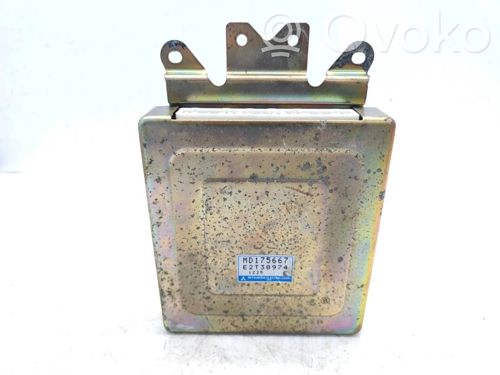 Mitsubishi Colt Engine control unit/module 