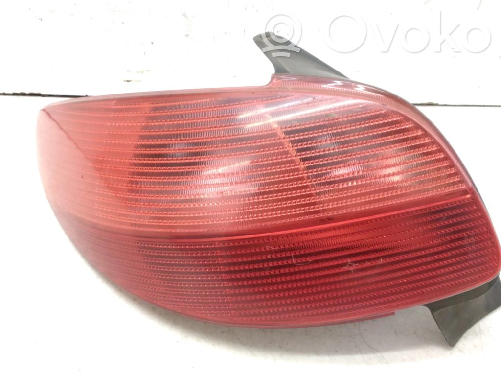 Peugeot 206 Rear/tail lights 