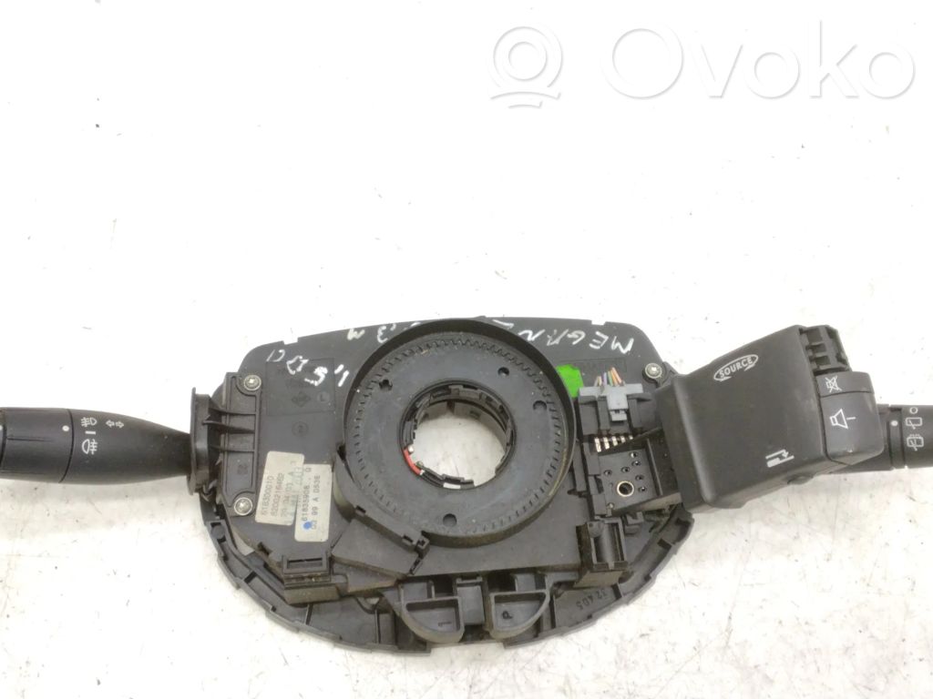 Renault Megane II Interruptor/palanca de limpiador de luz de giro 