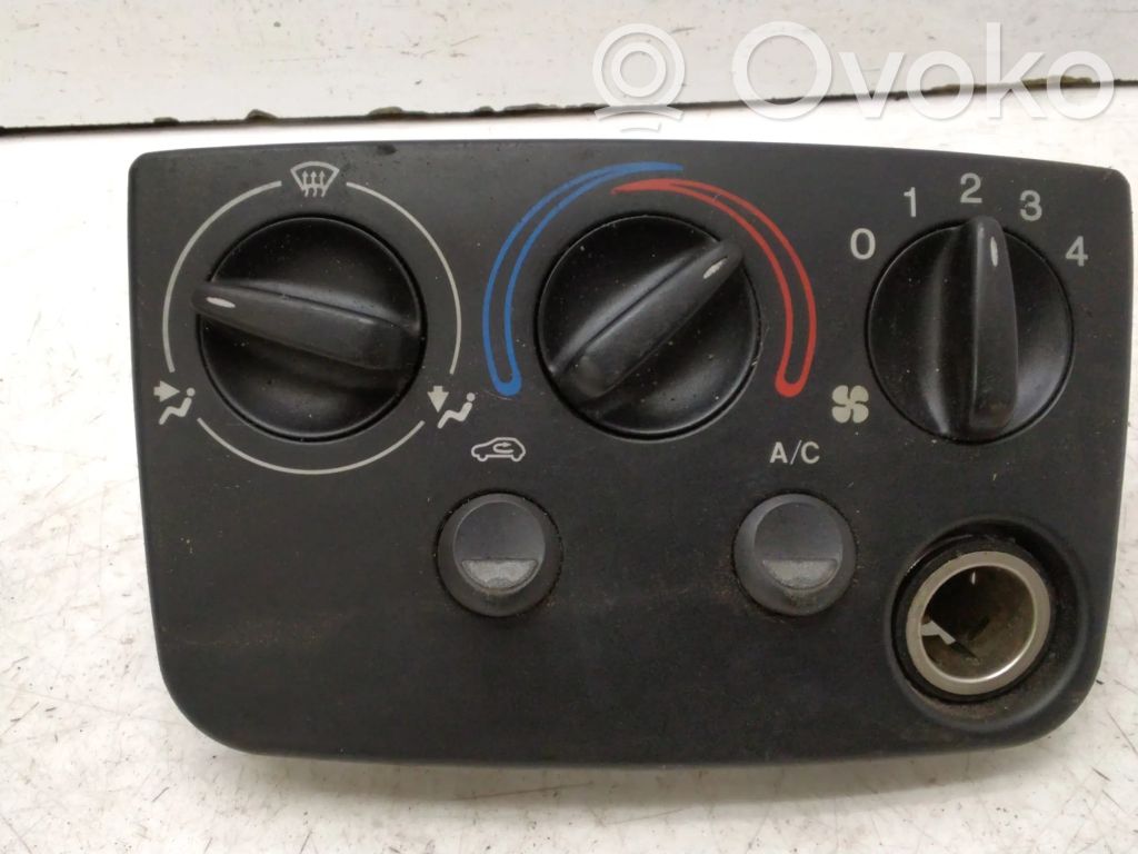 Ford Fiesta Climate control unit 