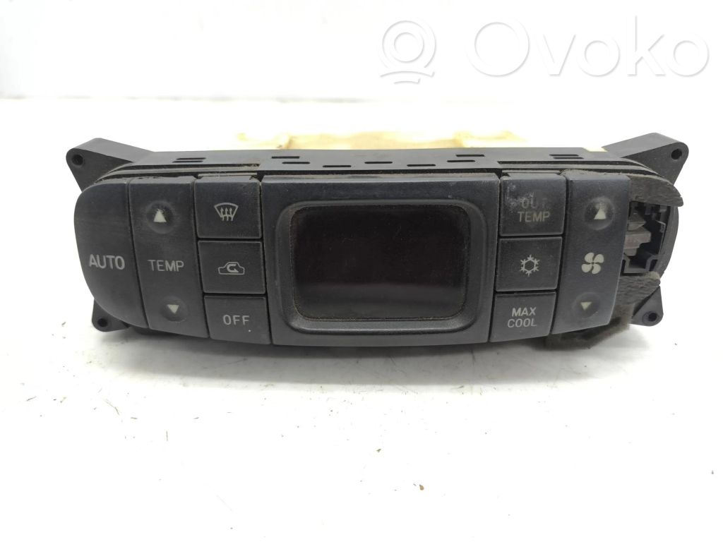 Mitsubishi Carisma Climate control unit 