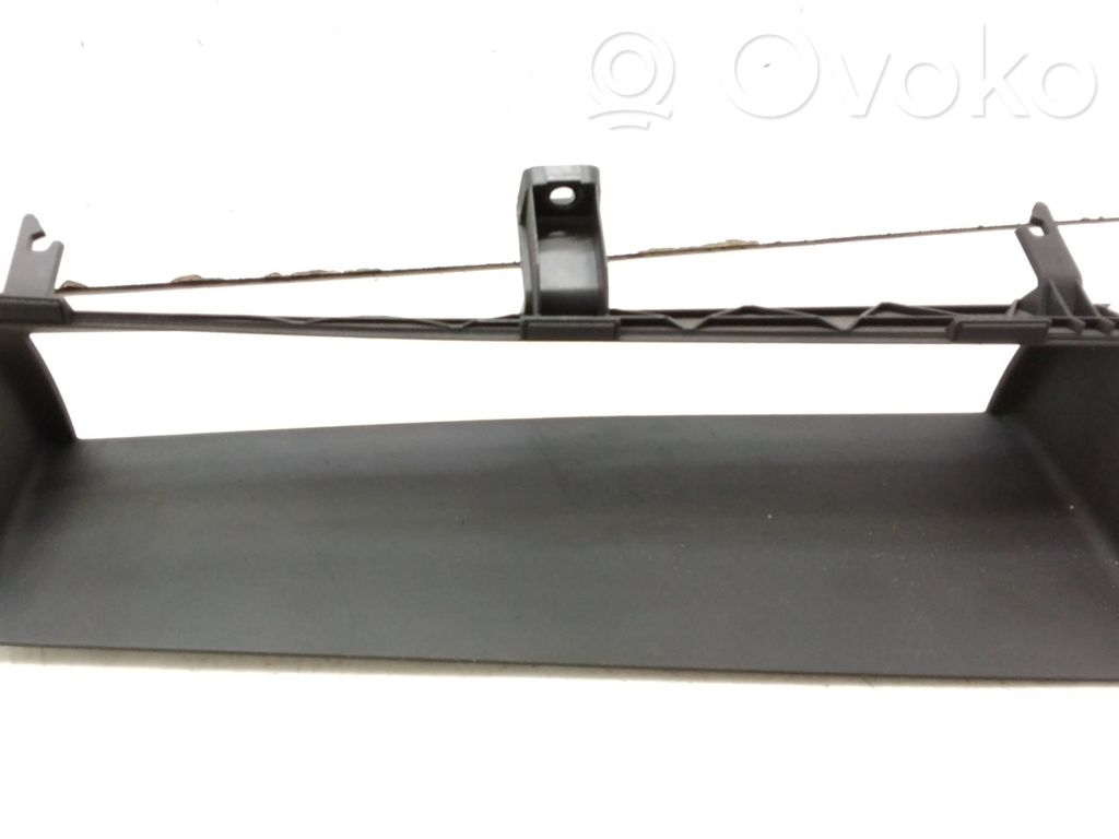 Citroen C6 Revestimiento central del tablero 
