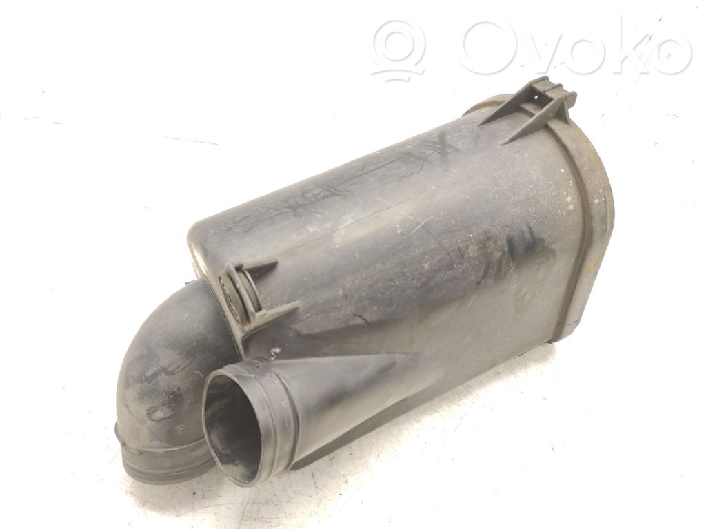 Audi A2 Air filter box 