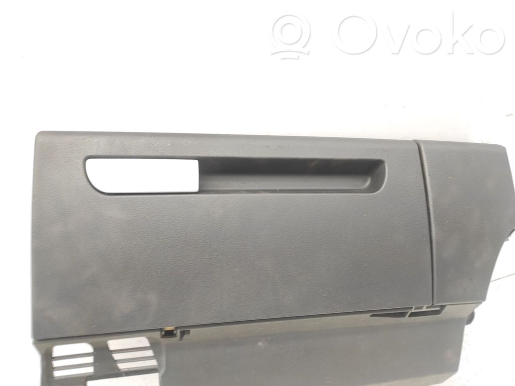 Audi A2 Glove box 