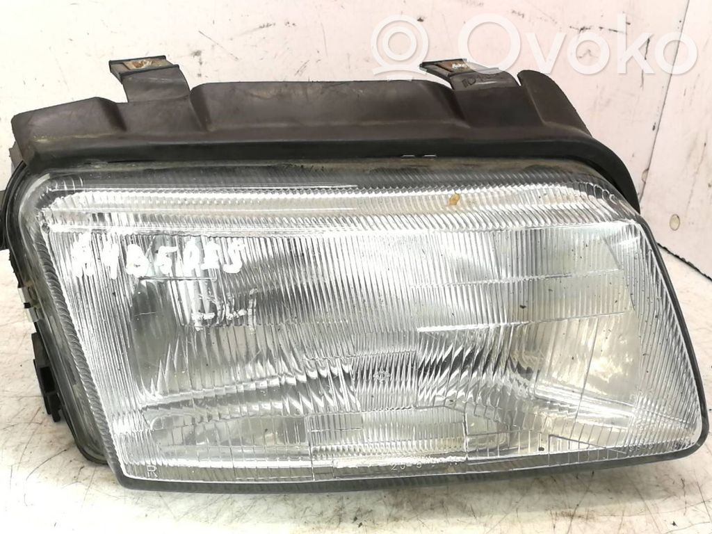 Audi A4 S4 B5 8D Priekšējais lukturis 