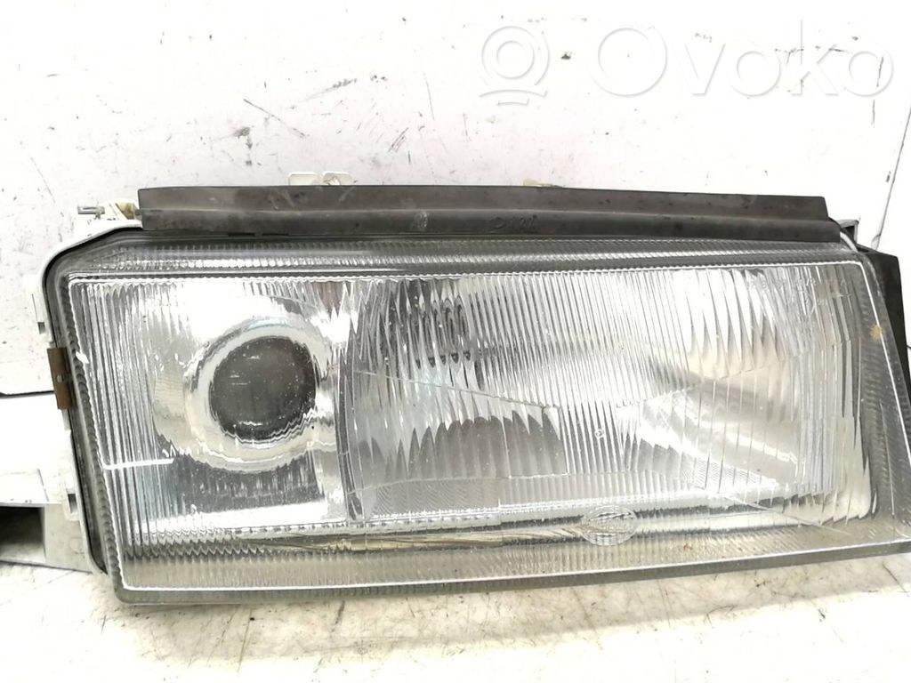 Skoda Octavia Mk1 (1U) Headlight/headlamp 