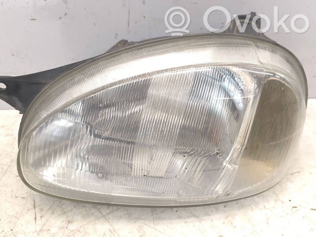 Opel Corsa B Headlight/headlamp 