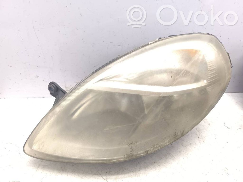 Lancia Ypsilon Headlight/headlamp 