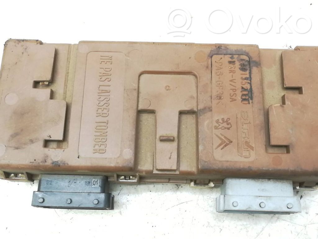 Peugeot 807 Seat control module 