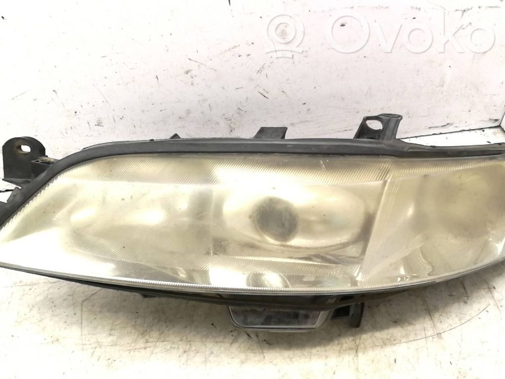 Opel Vectra B Lampa przednia 