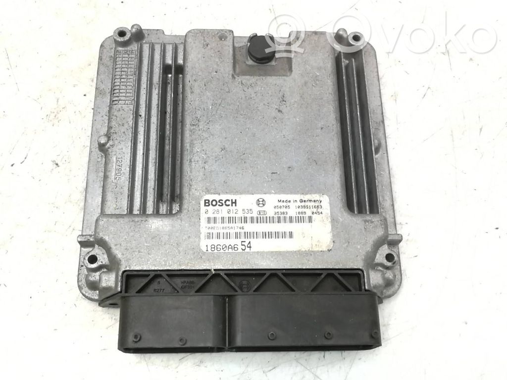 Mitsubishi Grandis Sterownik / Moduł ECU 