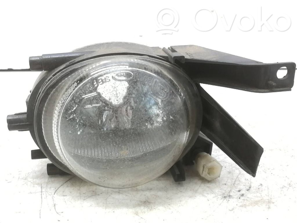BMW 5 E39 Miglas lukturis priekšā 
