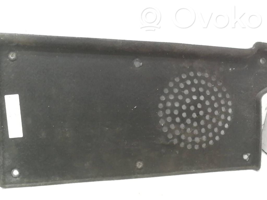 Alfa Romeo GT Subwoofer grill/trim 