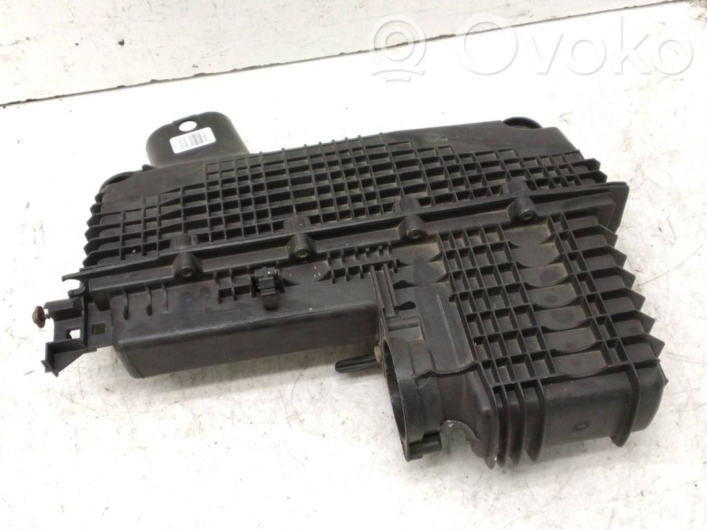 Renault Kangoo I Scatola del filtro dell’aria 