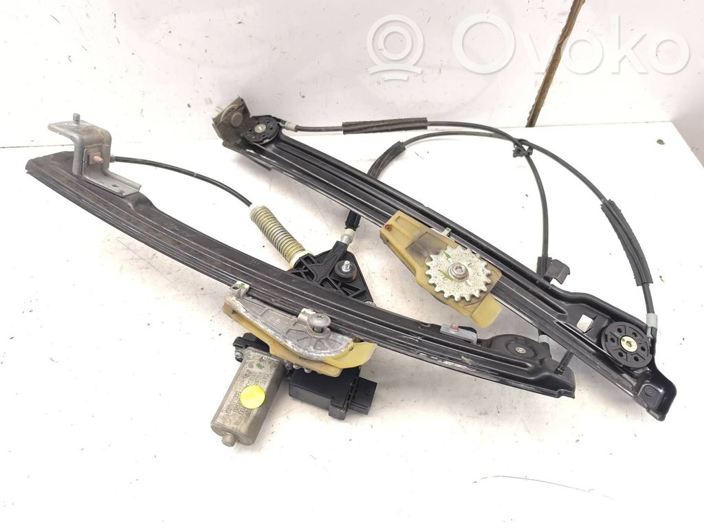 Alfa Romeo Mito Elektryczny podnośnik szyby drzwi 