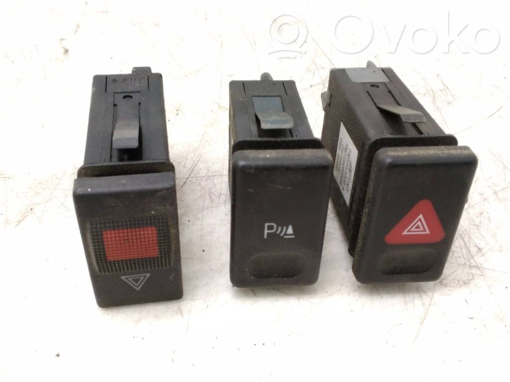 Parking (PDC) sensor switch   7M5919281B,7M5953235A,8D0941509C,YM2113A350ABW,YM217L074BBW