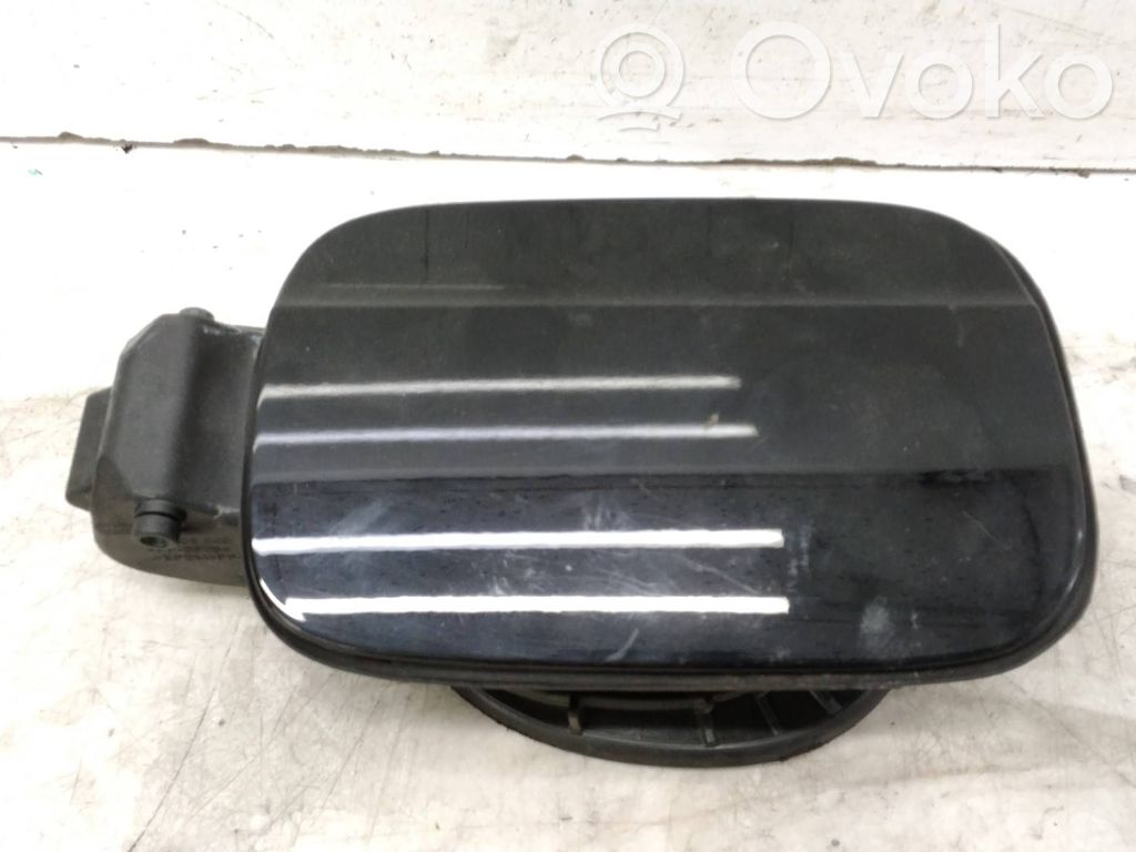 Audi A4 S4 B8 8K Polttoainesäiliön korkki 