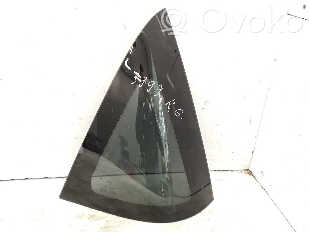 Peugeot 1007 Geam lateral spate 