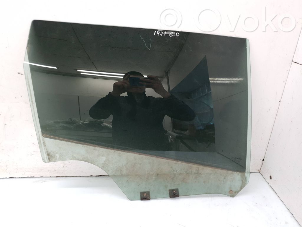 Renault Clio IV Vetro del finestrino della portiera posteriore