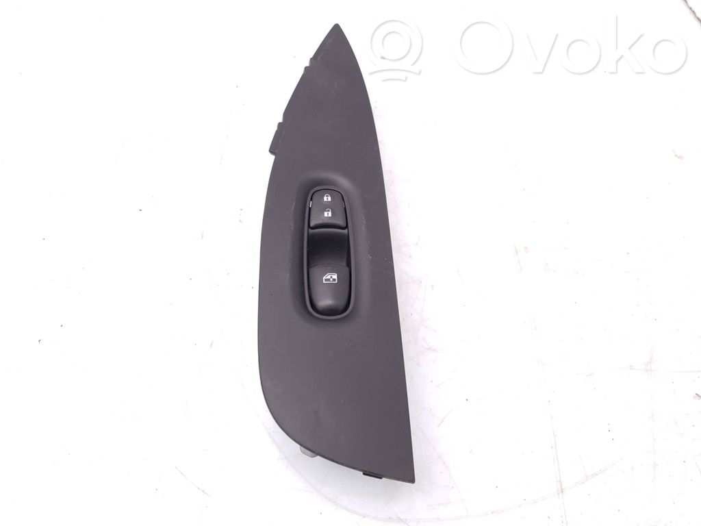Nissan Qashqai Comutator comandă geamuri electrice 