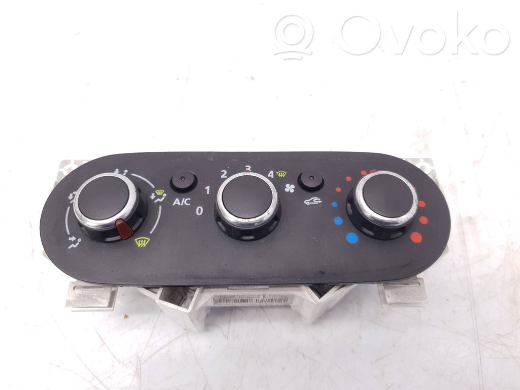 Renault Trafic III (X82) Climate control unit 