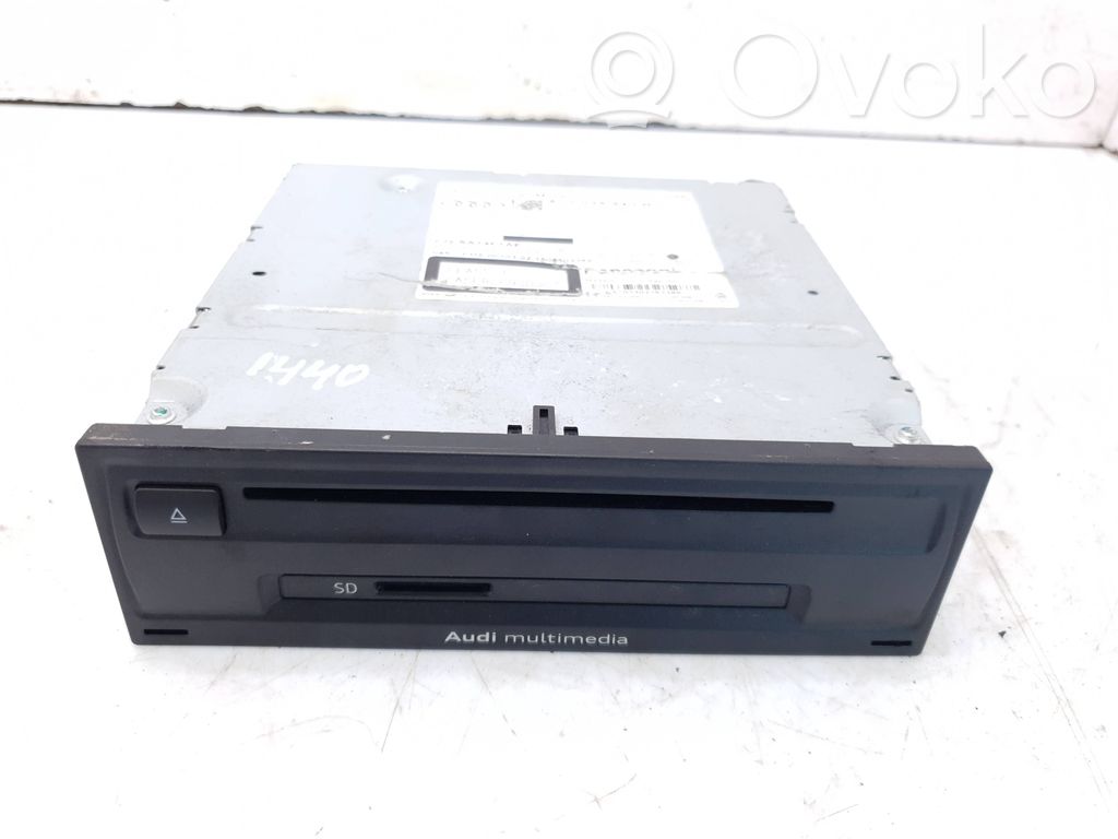 Audi A3 S3 8V CD/DVD changer 