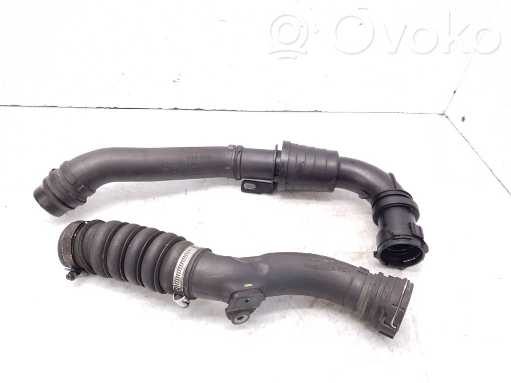 Renault Clio III Furtun/conductă intercooler 
