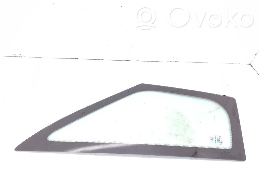 Peugeot Boxer Geam ventilare ușă față patru uși