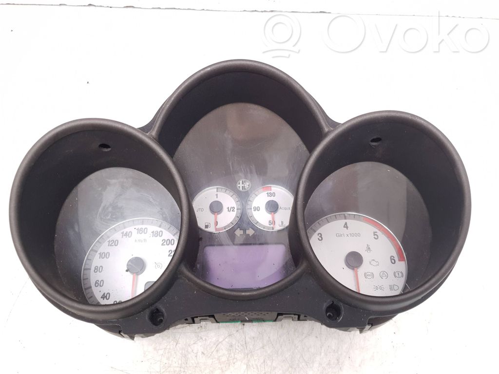 Alfa Romeo GT Vitezometru (grup de instrumente) 