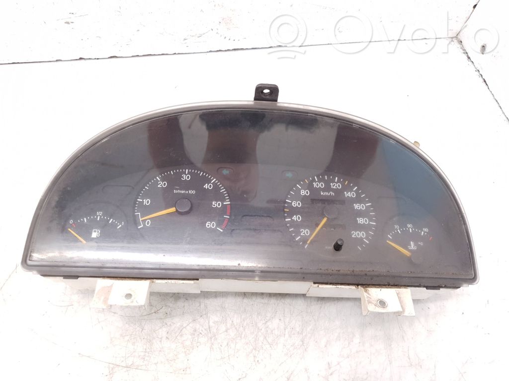 Peugeot 806 Nopeusmittari (mittaristo) 