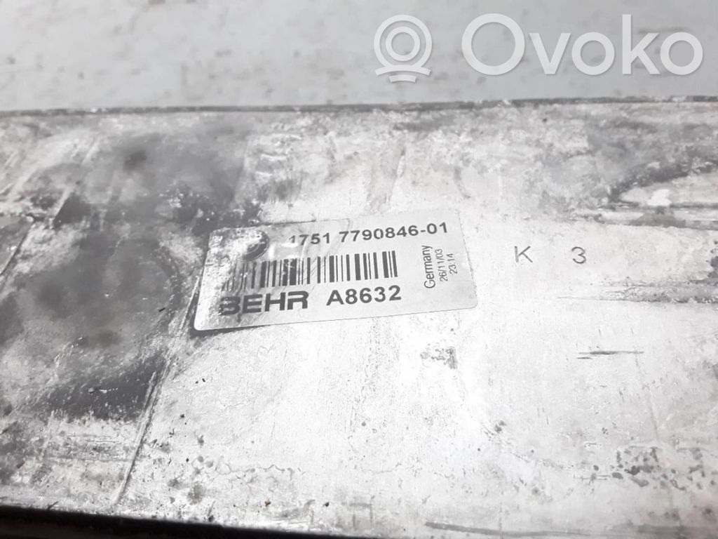 BMW 7 E65 E66 Interkūlerio radiatorius 