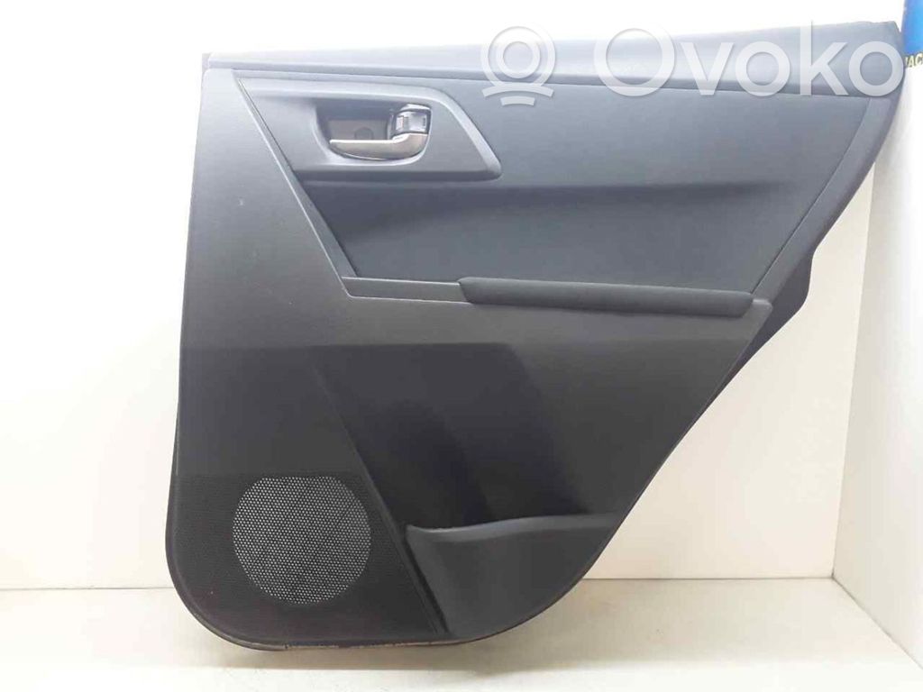 Toyota Auris E180 Boczki / Poszycie drzwi tylnych 